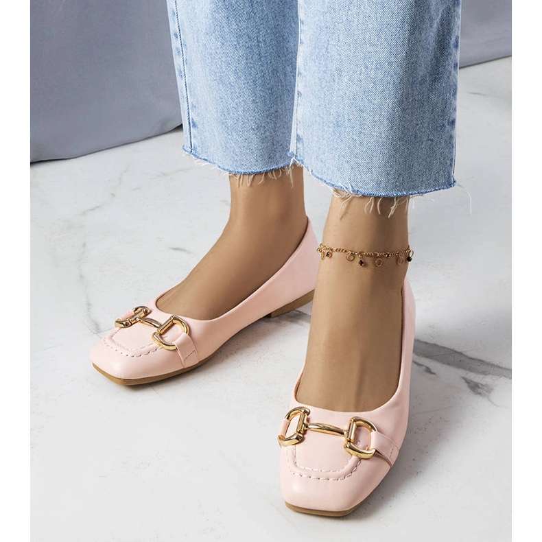 Pinkfarbene Ballerinas mit Goldverzierung von Iris rosa 1