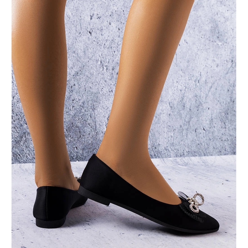 Schwarze Ballerinas mit Schleife und Strass von LaGarde 1