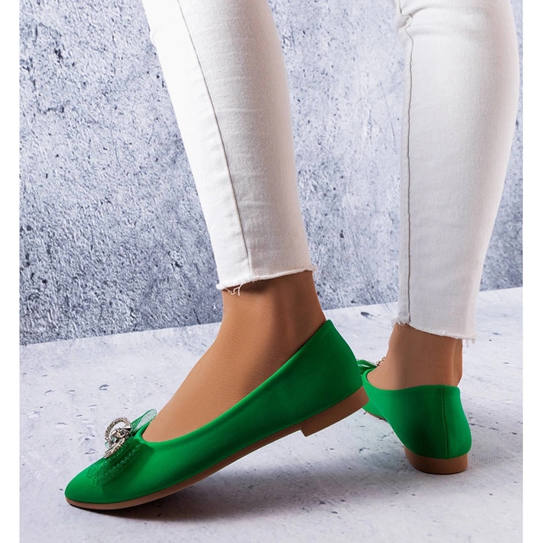 Grüne Ballerinas mit Schleife und Strass von LaGarde 1