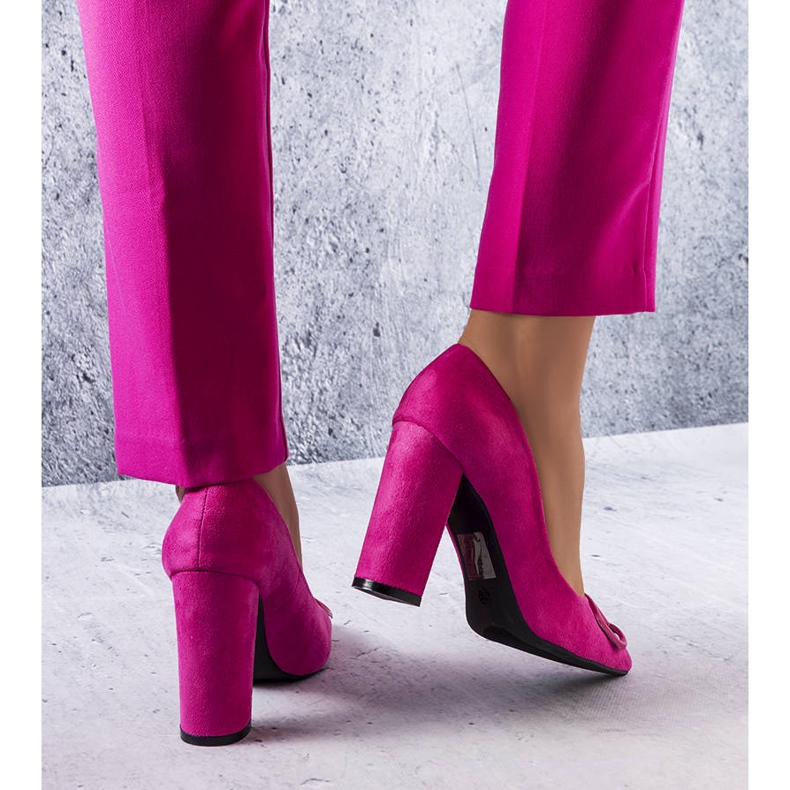 Rosa elegante Pumps von Vinceza 2