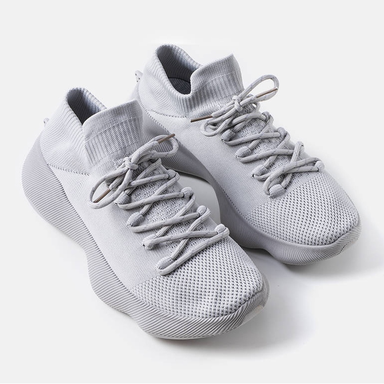 Graue Turnschuhe für Herren von Théberge 1