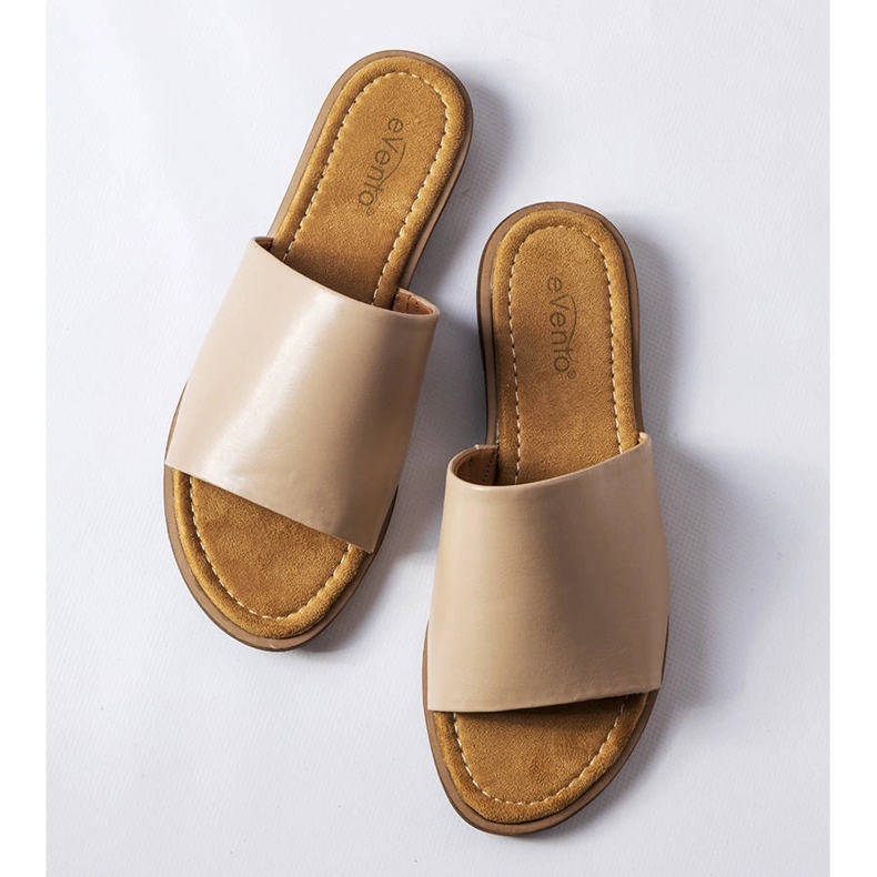 Beige elegante Hausschuhe von Mainville 1