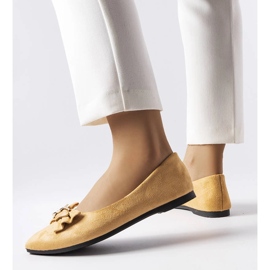 Jetté Beige Ballerinas mit spitzer Zehenpartie 1