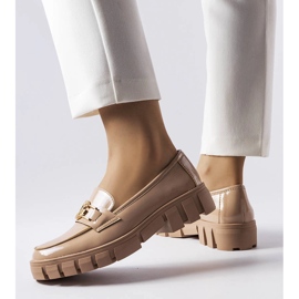 Venezia Beige lackierte Mokassins von Vinceza 2