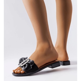 Schwarze elegante Flip-Flops mit Strasssteinen von Fifi 1