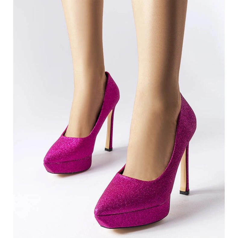 Pinkfarbene Glitzerpumps von Proulx rosa 1