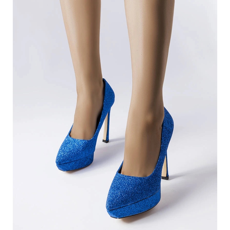 Blaue Glitzerpumps von Proulx 1