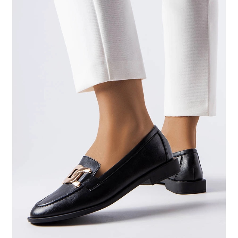 Schwarze Loafer mit Schnalle von Henrique 1