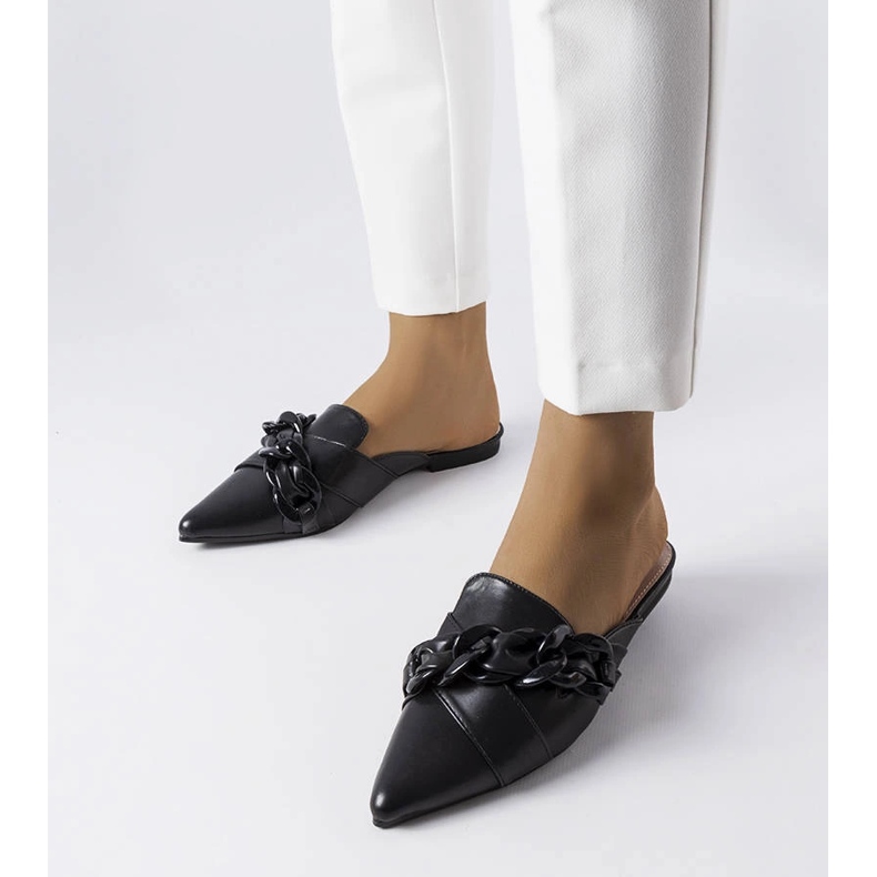 Schwarze elegante Sandalen mit Kette von Patenaude 1