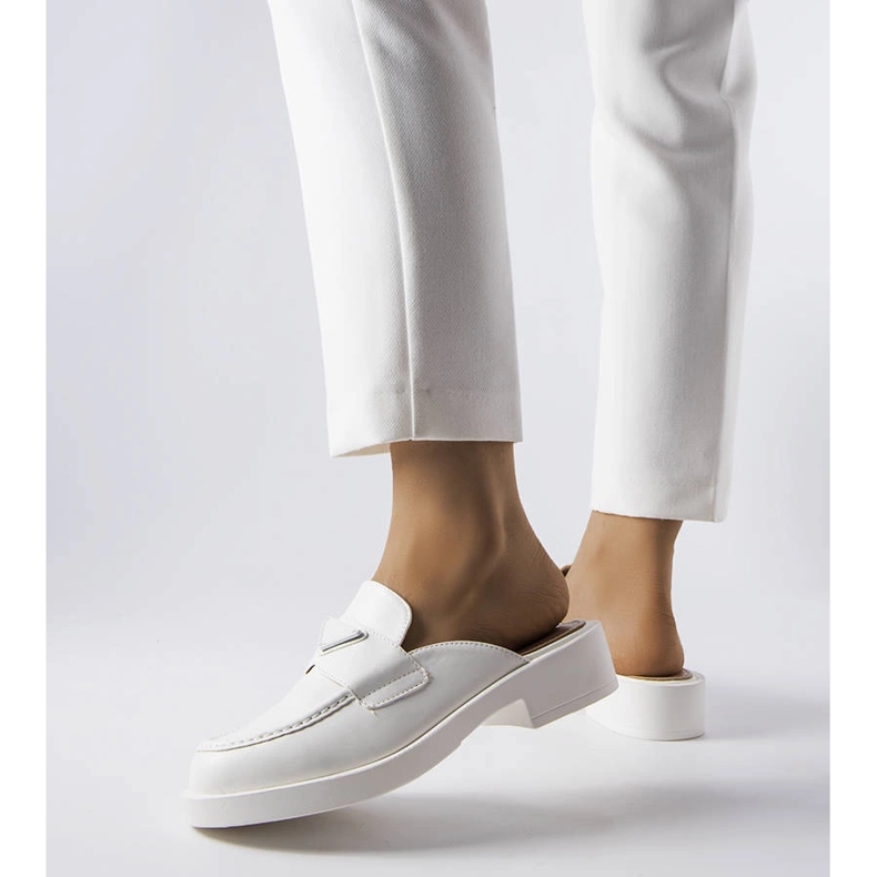 Weiße Slider mit integrierter Spitze von Berkshire 1