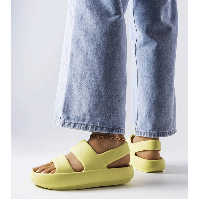 Grüne Émond-Sandalen 1