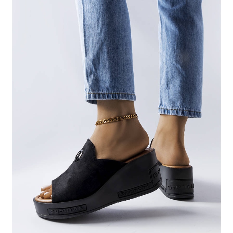 BM Vincez schwarze Sandalen mit hohem Keilabsatz 1