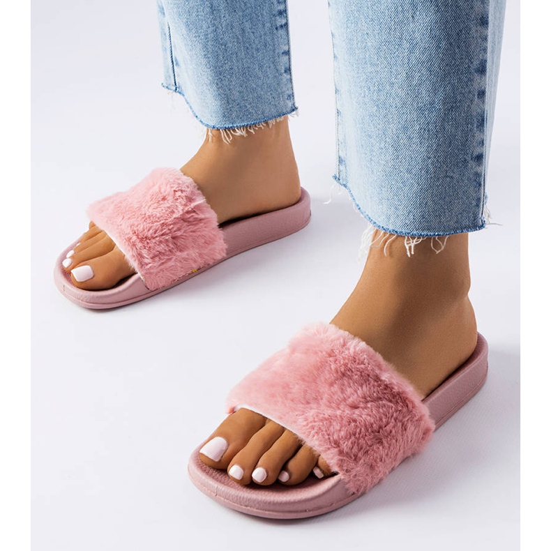 Pinke Pantoletten mit Fell von Raffaele rosa 1