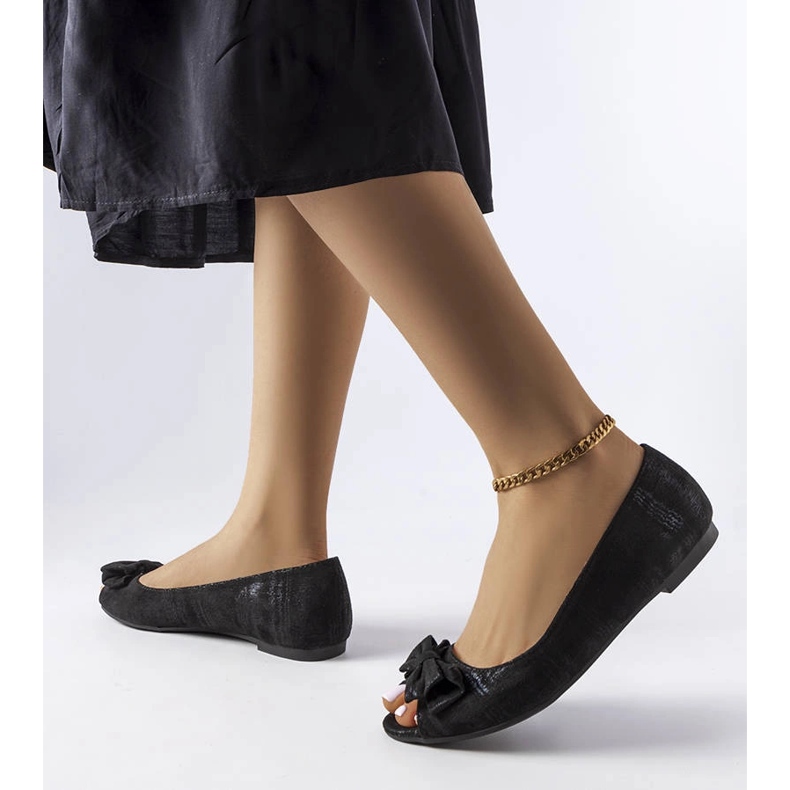 Schwarze Metallic-Ballerinas mit Schleife von Hawk 1