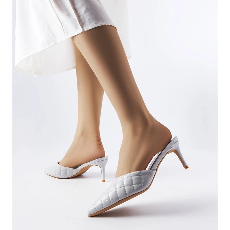 Graue gesteppte Flip-Flops von Lambert 1