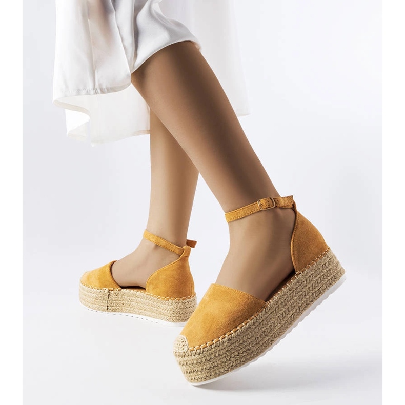 Braune Plateau-Espadrilles von Clousson 1