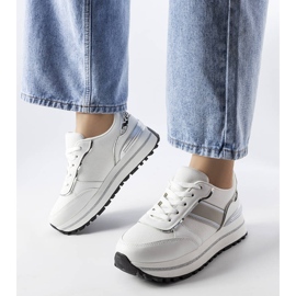 Weiße Sneakers mit Glitzereinsätzen von Lang 1