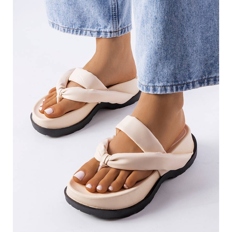 PA1 Beigefarbene Pantoletten mit Plateau von Lachapelle 1