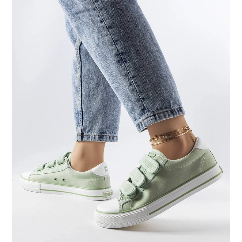 Grüne Turnschuhe mit Klettverschluss Big Star LL274A202 1