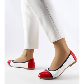 Rote und weiße Ballerinas von Salmons 2