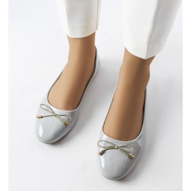 Lakewood grau lackierte Ballerinas 2