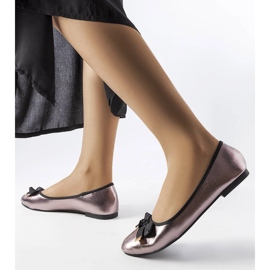 Ballerinas in Silbermetallic mit Boro-Schleife 1