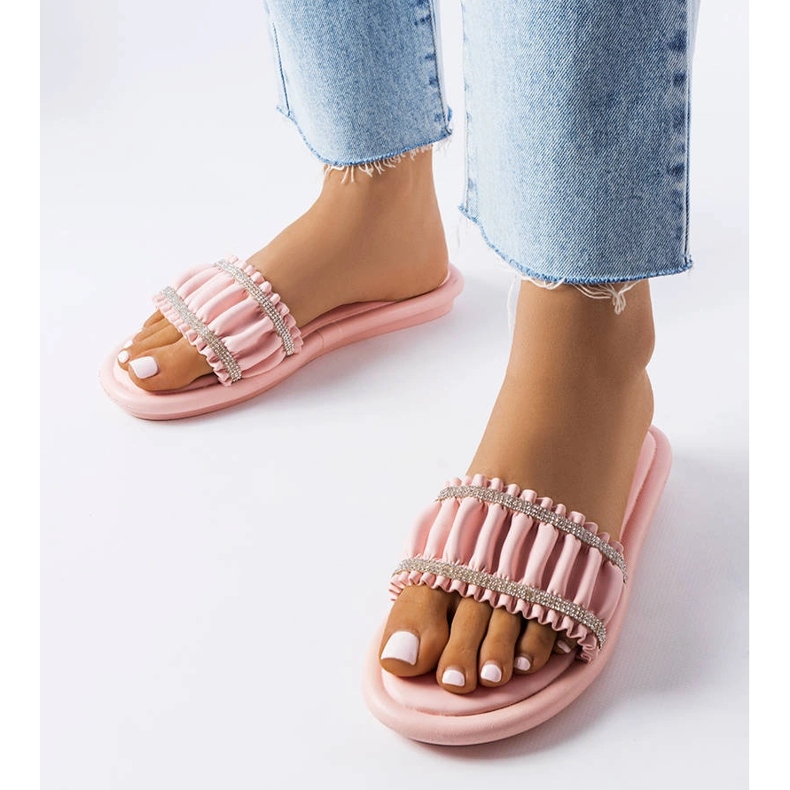 Rosa Sandalen mit Zirkonen von Anapor 1