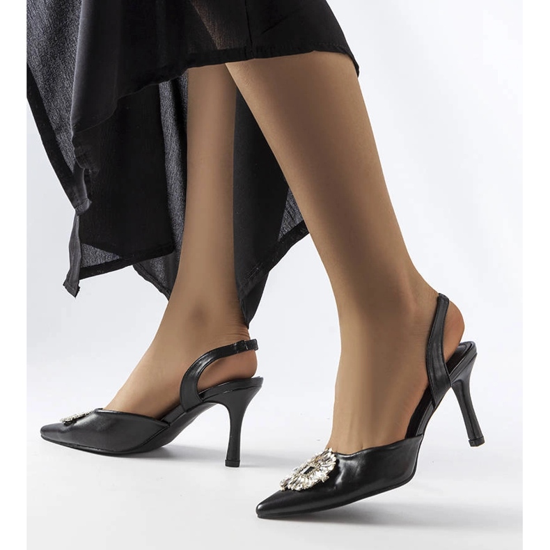 Schwarze Moïse-Pumps mit Strasssteinen 1