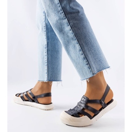 Canton-Sandalen aus schwarzem Gummi 1