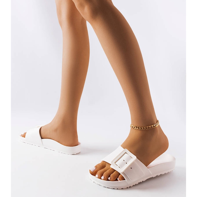 Weiße Gummi-Slider mit Nelm-Schnalle 1