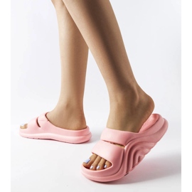 Rosa Gummipantoffeln von Geneve 2