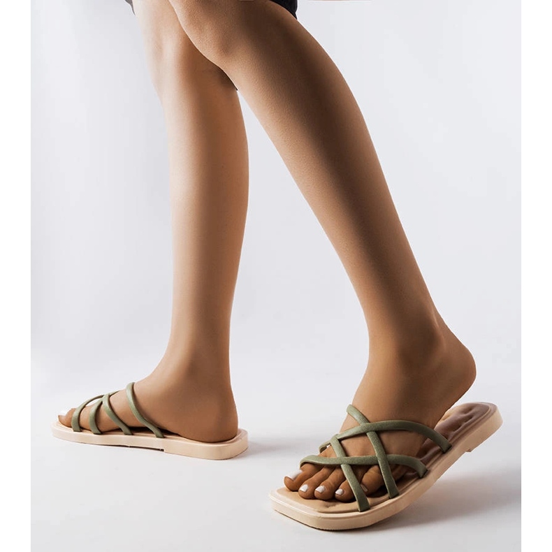 Grüne Gummi-Slides von Pearlman 1