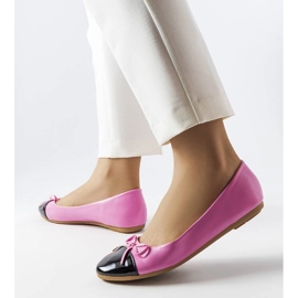Rosafarbene Ballerinas mit Lackkappe von Despins 1