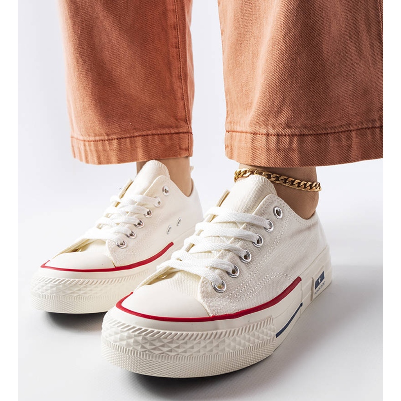 Roslyn weiße Turnschuhe 1