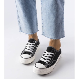 Roslyn schwarze Turnschuhe 1