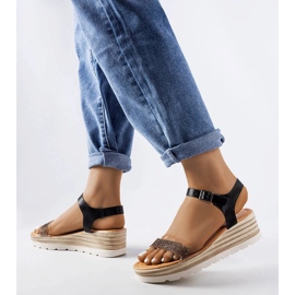 Schwarze Keilsandaletten von Bussière 1