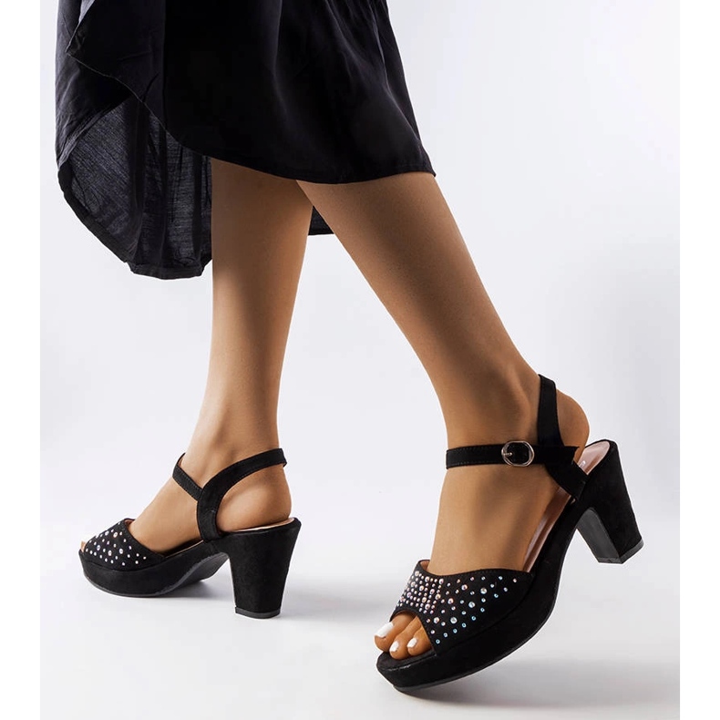 Inna Schwarze Beltane-Blocksandalen 1