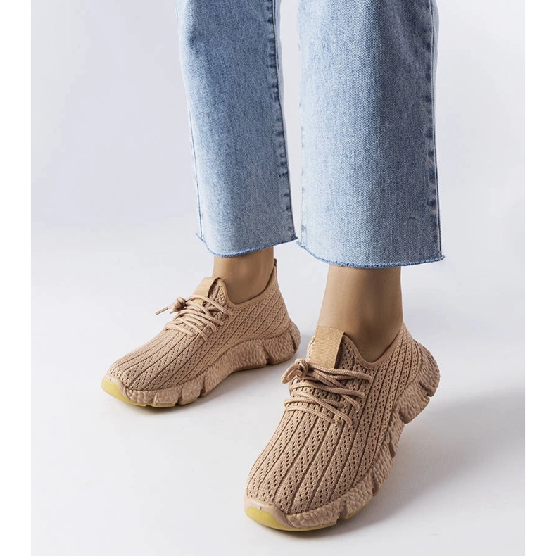 Inna Beige Sport-Sneaker von Élodie 1