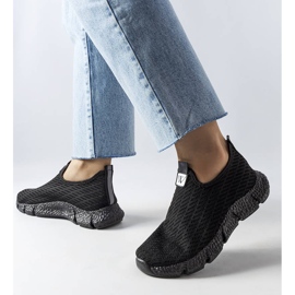 Schwarze Slip-On-Sneaker von Yellville 1