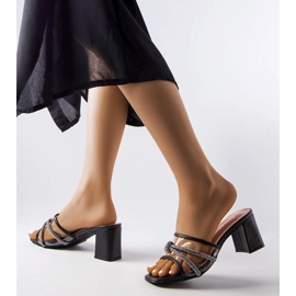 Schwarze elegante Slider mit Strasssteinen von Elettia 1