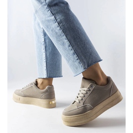 Graue Plateau-Sneaker von Amathymes 2