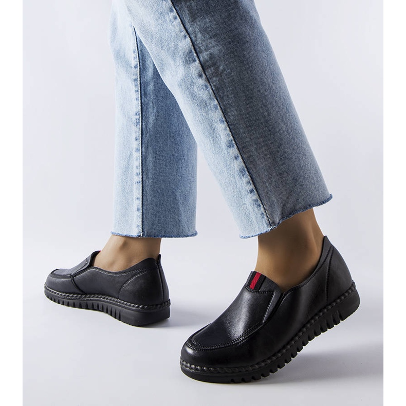 Schwarze Slipper von Sorum 1