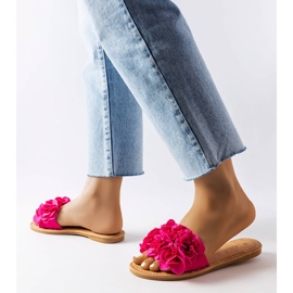 Alfrida rosa Hausschuhe mit Blumen 2