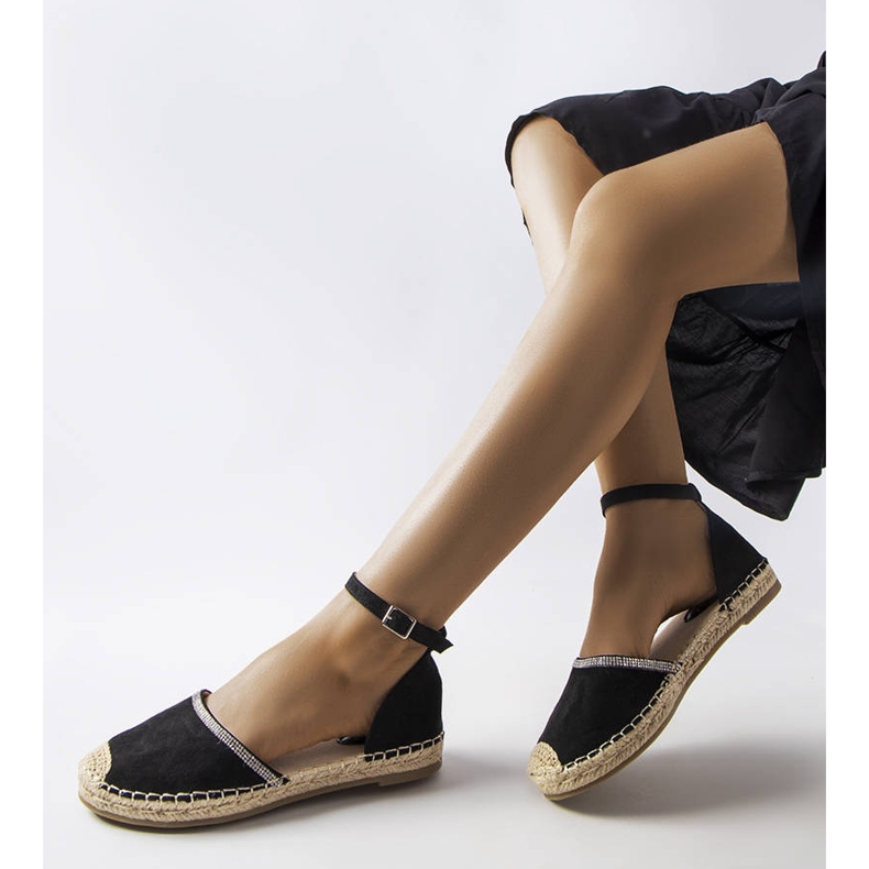 Schwarze Espadrilles von Licia 1
