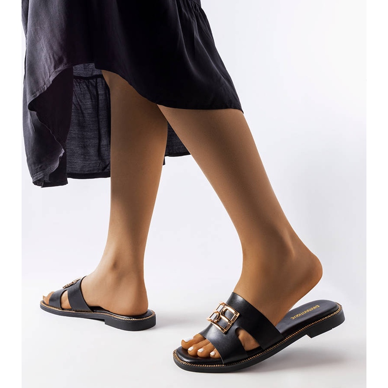 Schwarze Sabrine-Slides 2