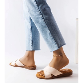 Inna Tiana beige Hausschuhe 2