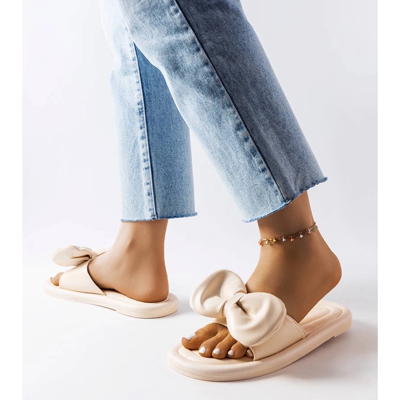 Inna Beigefarbene Schleifenpantoffeln von Lende 2