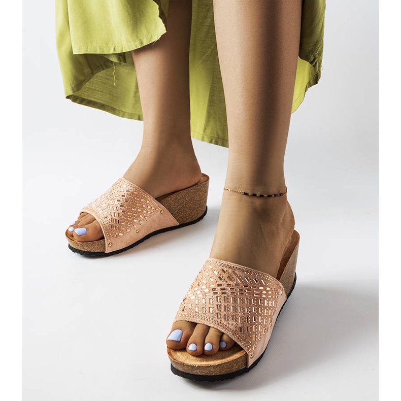 Rosafarbene Keilsandaletten mit Strasssteinen von Guymon 1