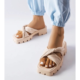 Pantoletten mit Traktorsohle in Dubé-Beige 1