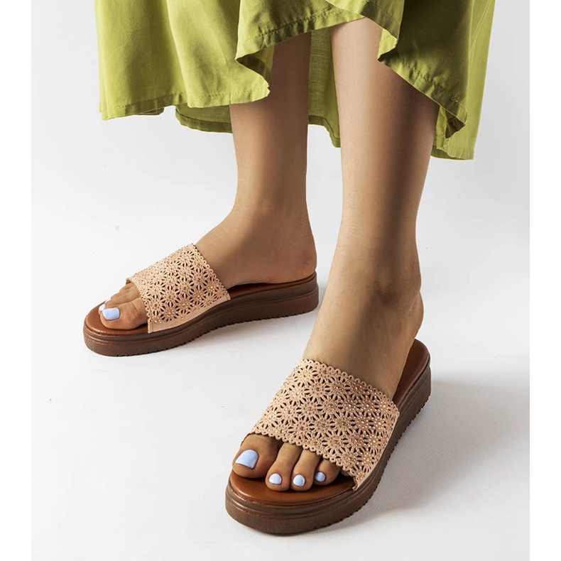 Rosa durchbrochene Schieber mit Zirkonen von Irvine 1